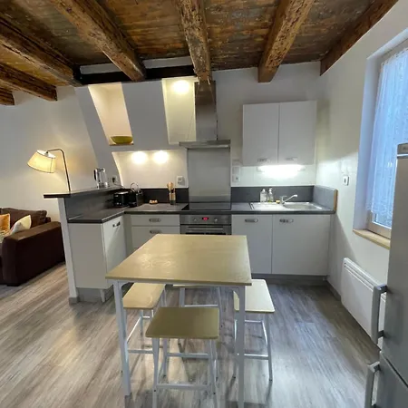 Daire Nouveau- Maison De Avec *