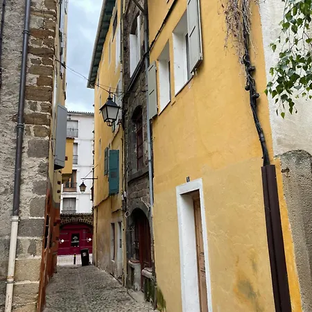 Nouveau- Maison De Avec Apartment *